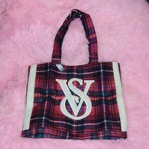 NWT Victoria's Secret plaid tote